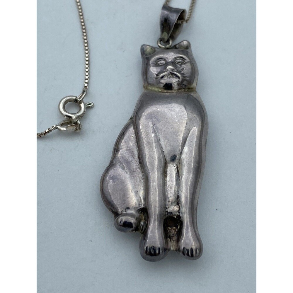 Vintage CAT NECKLACE SIGNED CW MARKED 925 With Milor Chain
